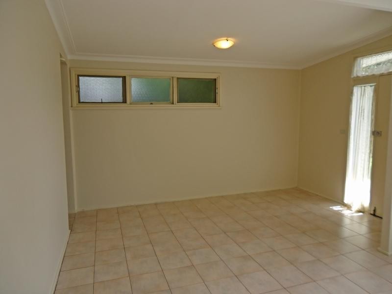 353 Park Ave, Kotara NSW 2289