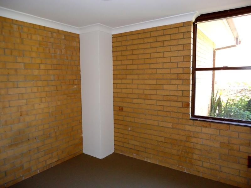 2/22 Chippindall  St, Speers Point NSW 2284