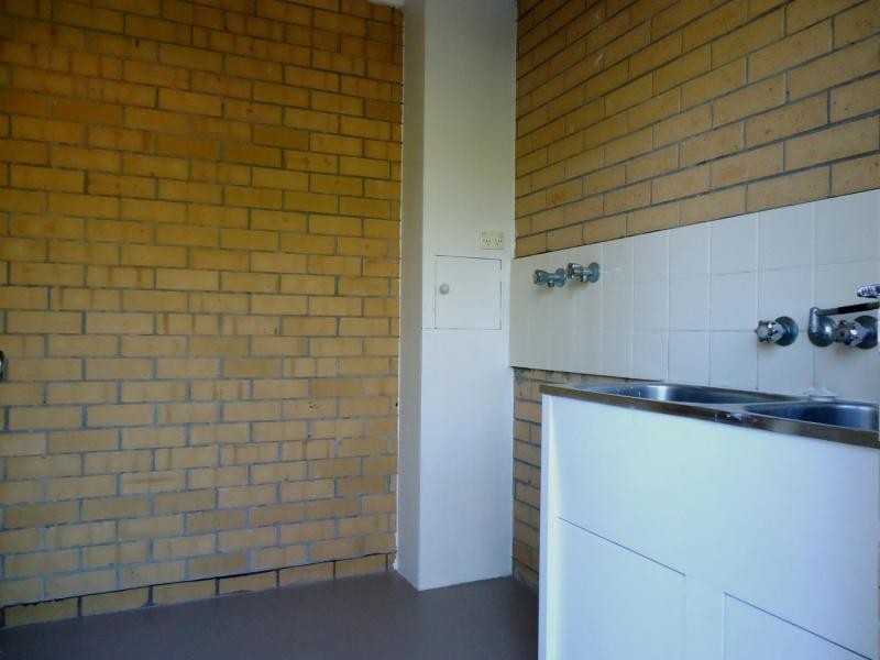 2/22 Chippindall  St, Speers Point NSW 2284