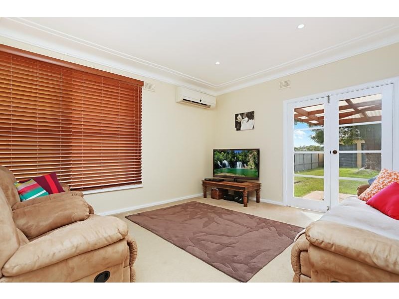 67 EK Ave, Charlestown NSW 2290