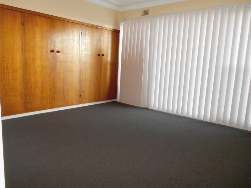 70 Ocean View Pde, Charlestown NSW 2290