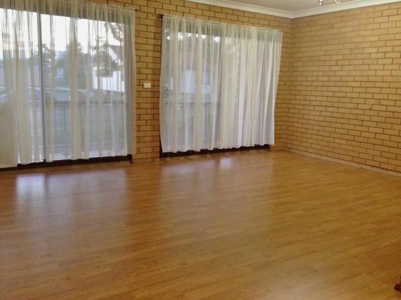 22 Chippindall St, Speers Point NSW 2284