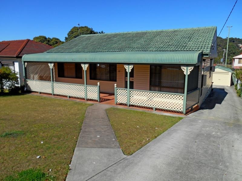 11 Vista Pde, Kotara NSW 2289
