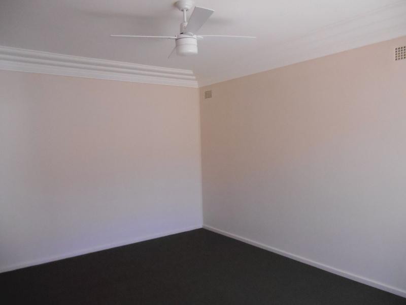 11 Vista Pde, Kotara NSW 2289