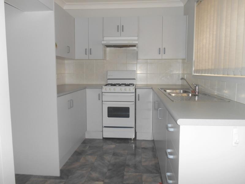 2/14 Eucalyptus  Cct, Warabrook NSW 2304