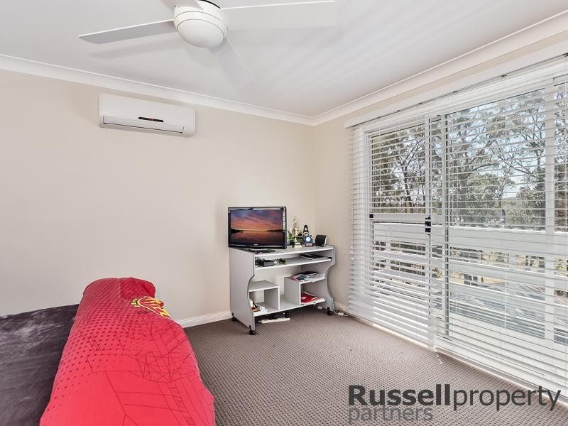 84 Berringar Rd, Valentine NSW 2280