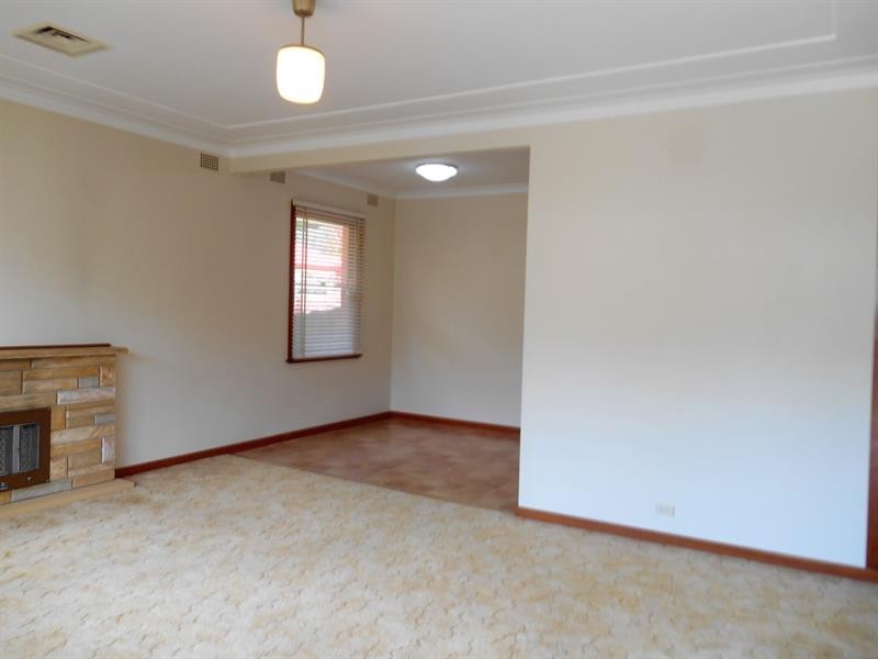 51 Lucas Cres, Adamstown Heights NSW 2289