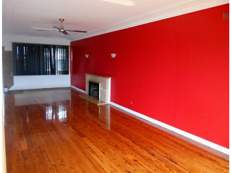 352 Pacific Hwy, Highfields NSW 2289