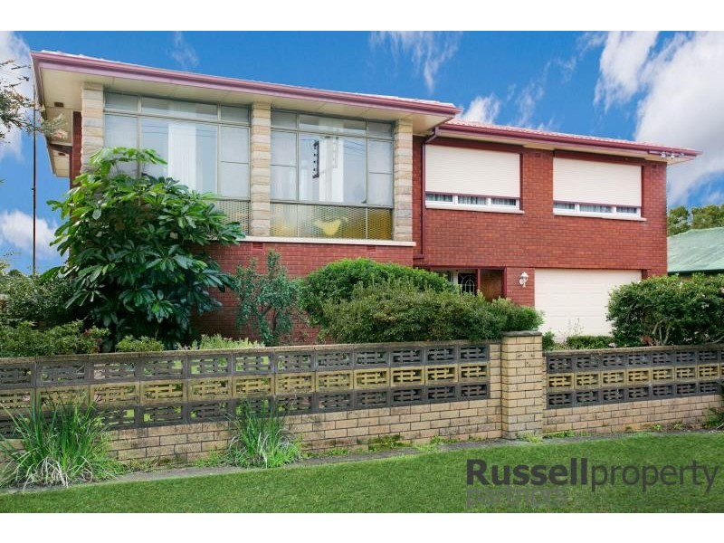 15 Emily St, Marks Point NSW 2280