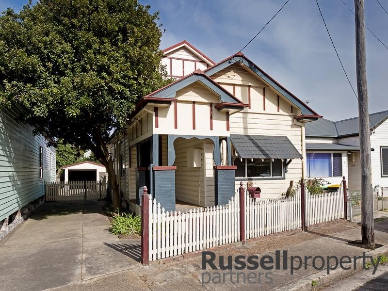 7 John St, Tighes Hill NSW 2297