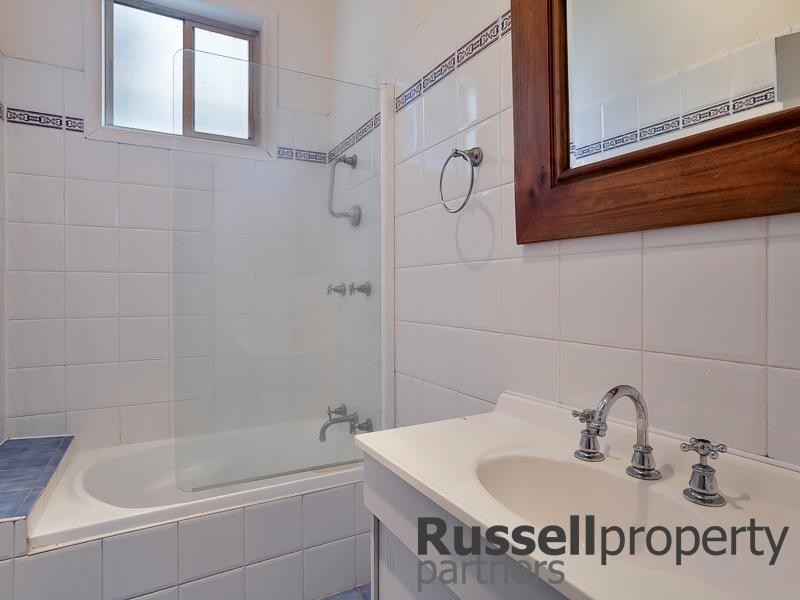 7 John St, Tighes Hill NSW 2297