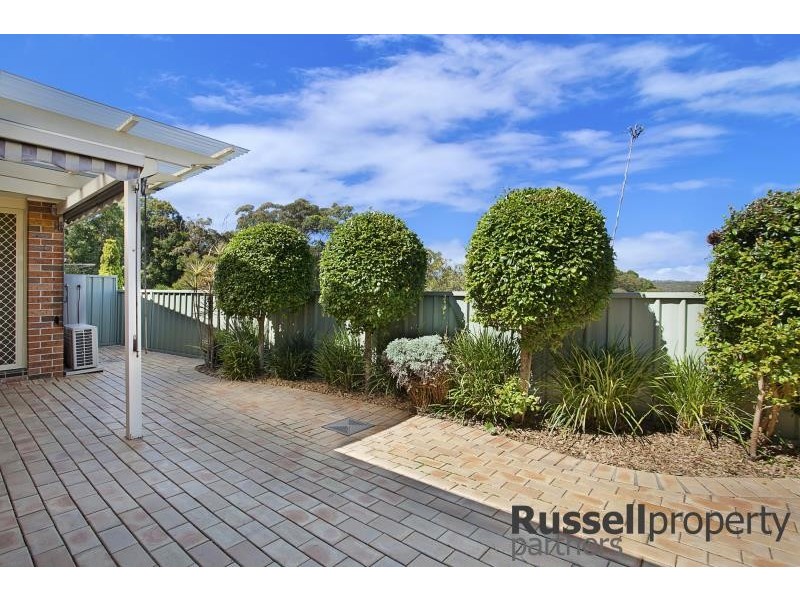 4/10 Downing St, Charlestown NSW 2290
