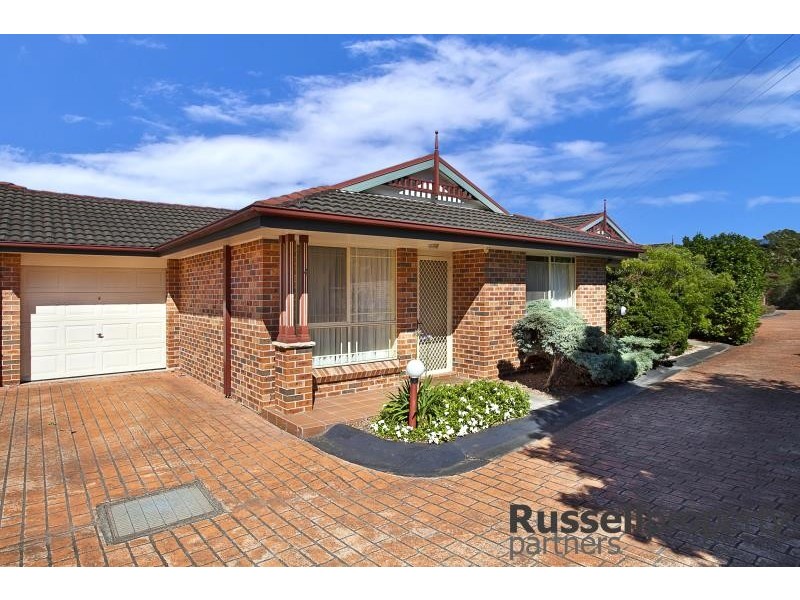4/10 Downing St, Charlestown NSW 2290