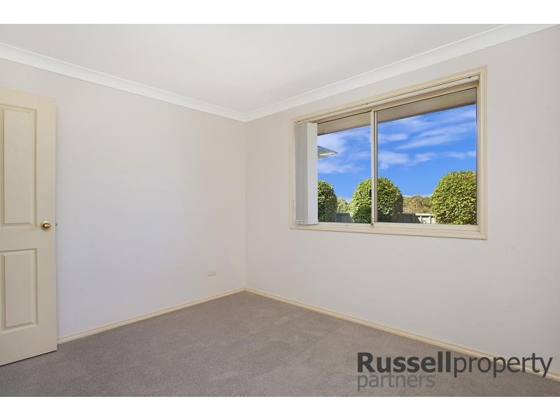 4/10 Downing St, Charlestown NSW 2290