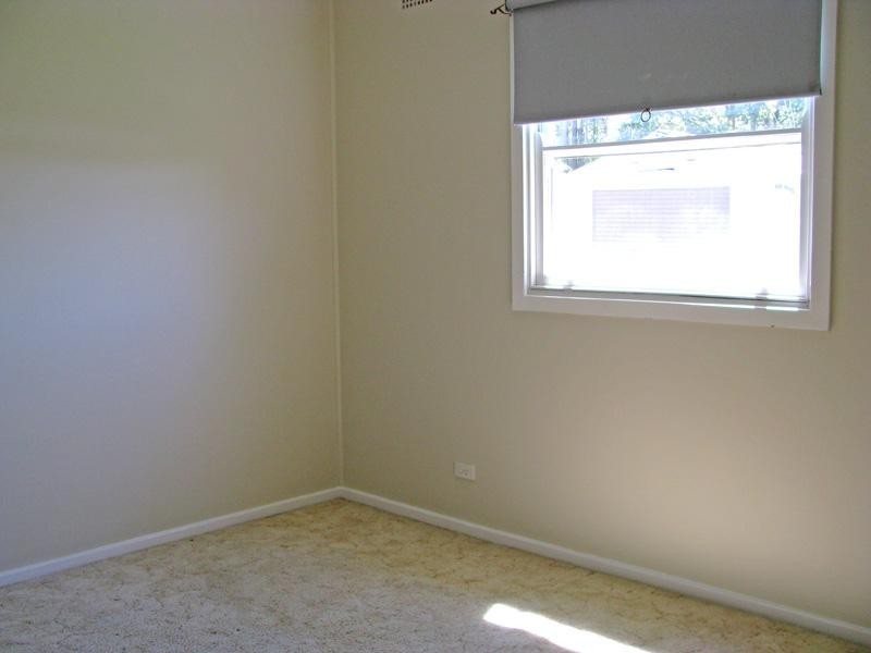 11 Lentara Rd, Belmont North NSW 2280