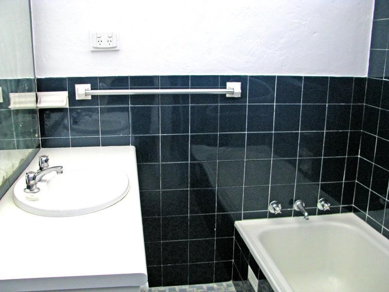 11 Lentara Rd, Belmont North NSW 2280