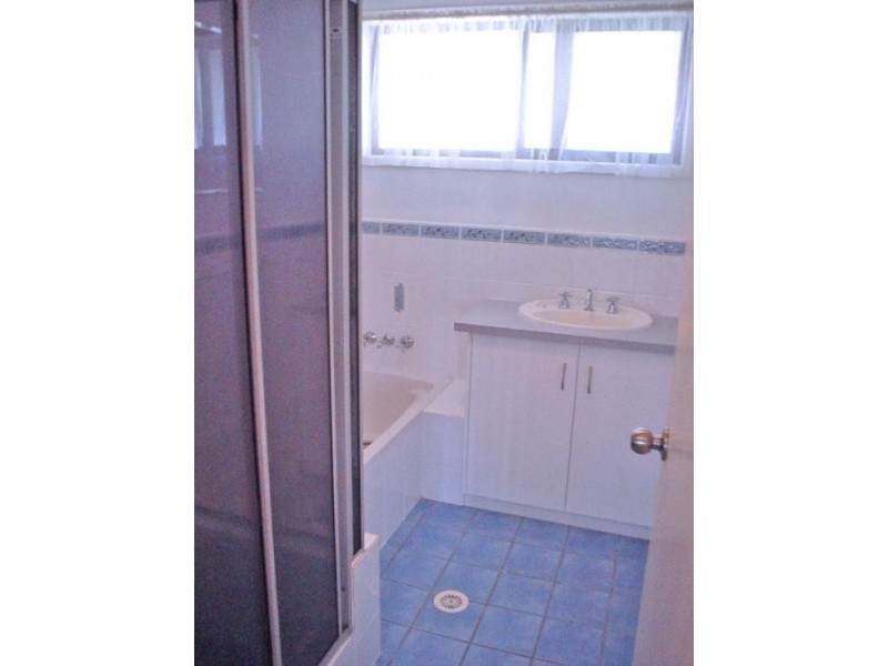 5 Kestrel Ave, Mount Hutton NSW 2290