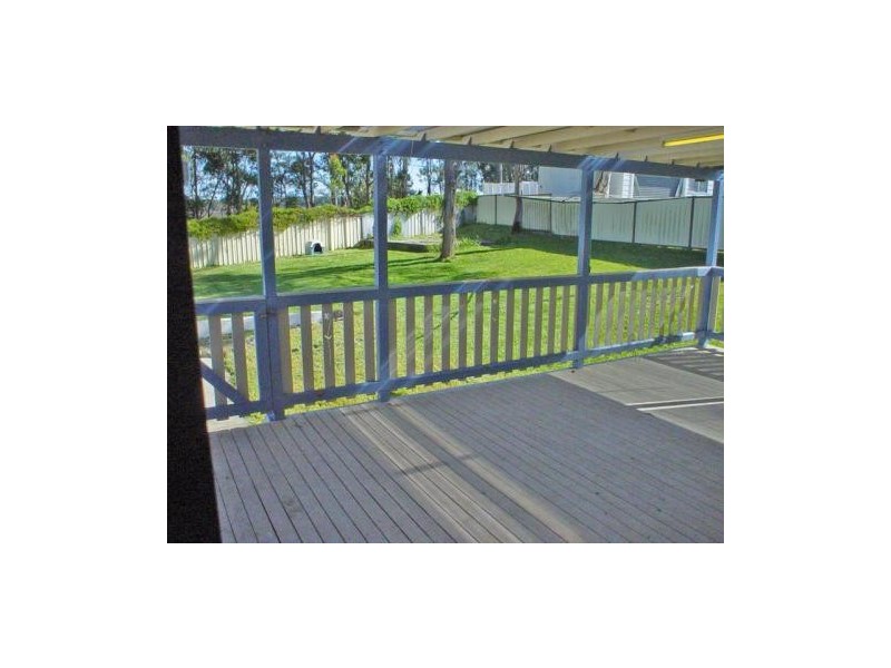 5 Kestrel Ave, Mount Hutton NSW 2290