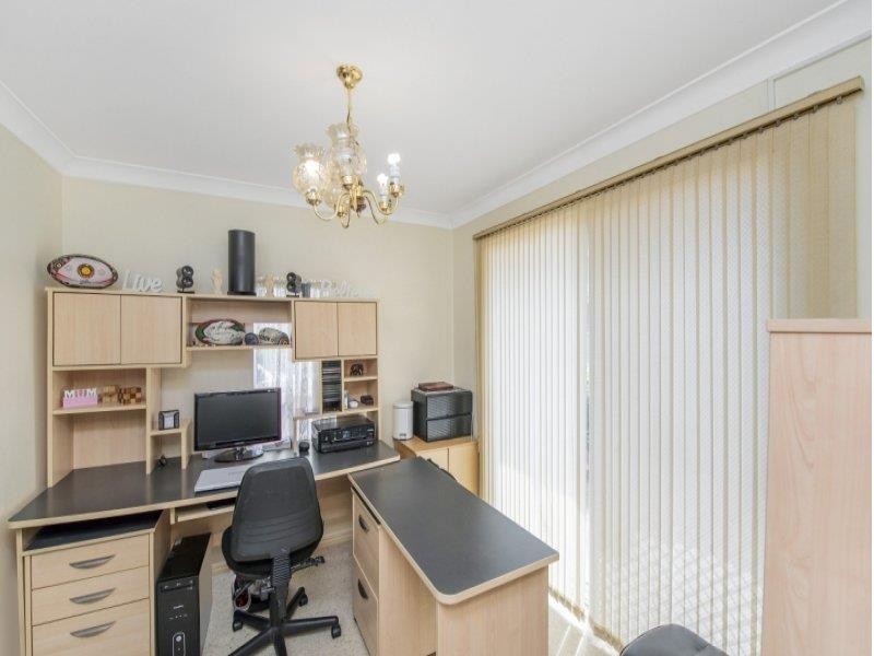 14a Telopea Close, Lake Haven NSW 2263