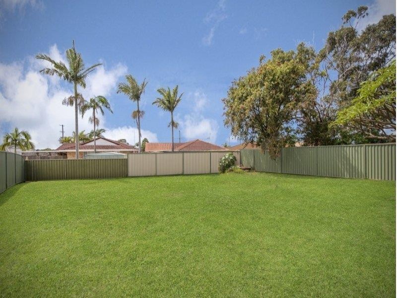 14a Telopea Close, Lake Haven NSW 2263
