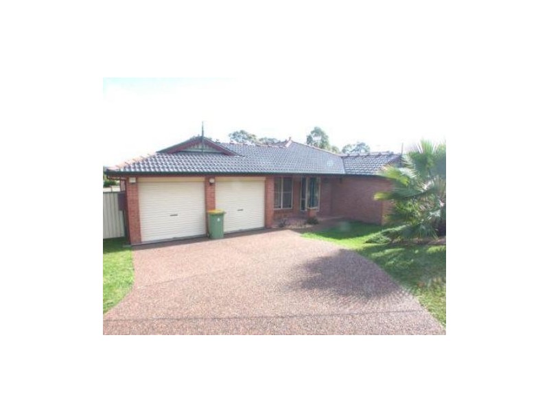 9 Rosella Cct, Blue Haven NSW 2262