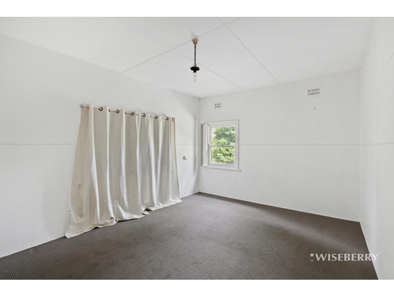 166 Pacific Highway, Charmhaven NSW 2263