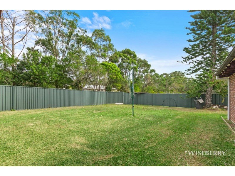 166 Pacific Highway, Charmhaven NSW 2263