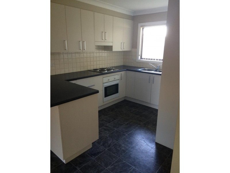 77 Robson Ave, Gorokan NSW 2263