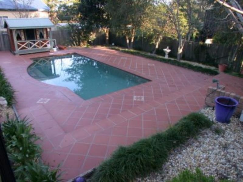 114 Elizabeth Bay Dr, Lake Munmorah NSW 2259