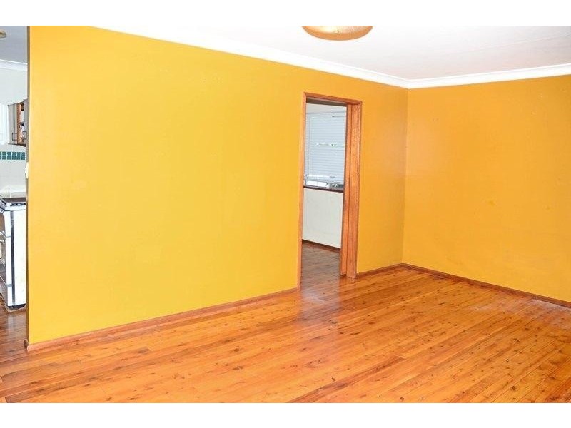 22 Melrose Ave, Gorokan NSW 2263