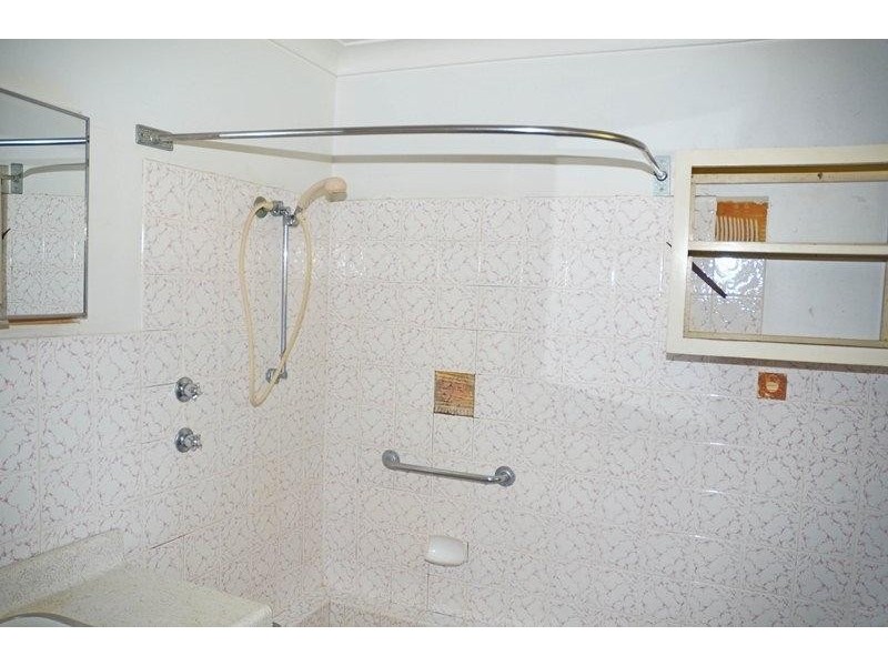 22 Melrose Ave, Gorokan NSW 2263