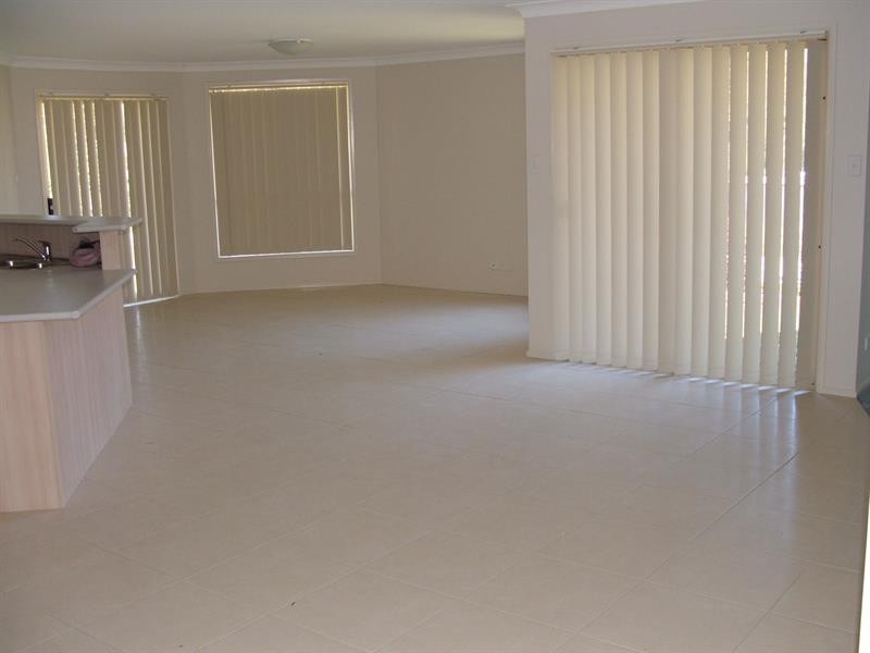 1 Carlisle St, Hamlyn Terrace NSW 2259