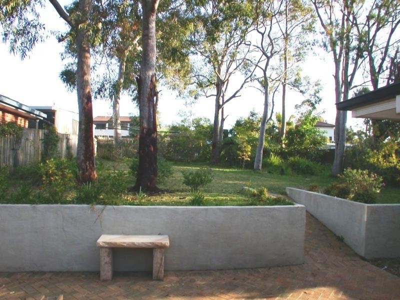 12 Spring Valley Ave, Gorokan NSW 2263