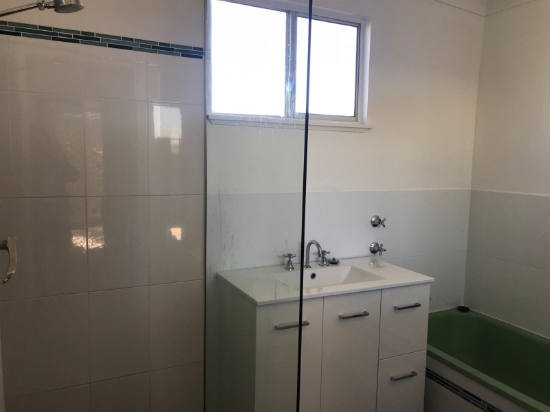 18 Hay Street, Gorokan NSW 2263