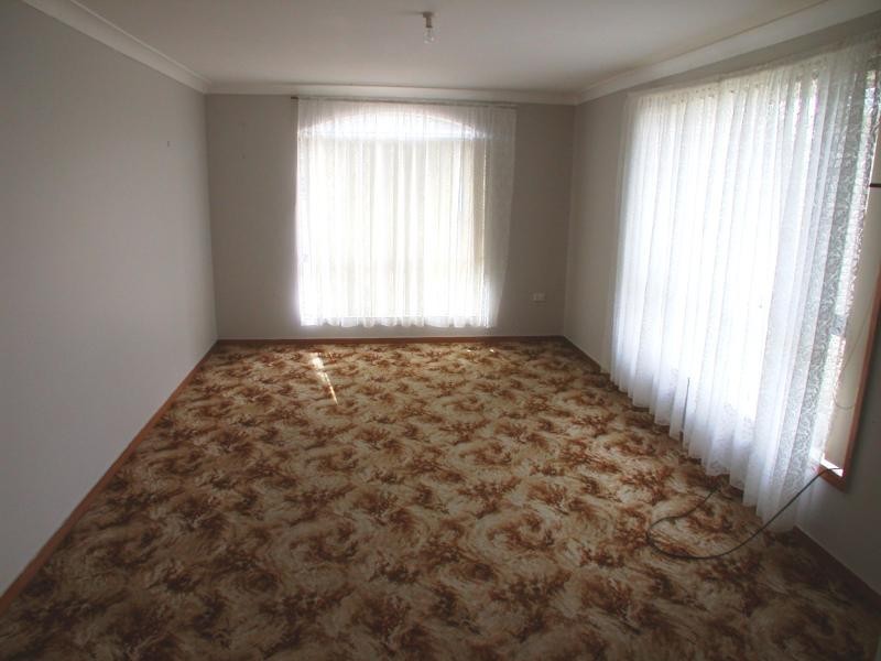 6 Sylvia Ave, Gorokan NSW 2263