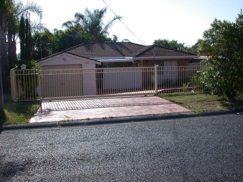 21 Casurina Ave, Lake Haven NSW 2263