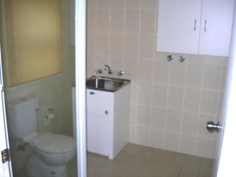 20a Main Rd, Toukley NSW 2263