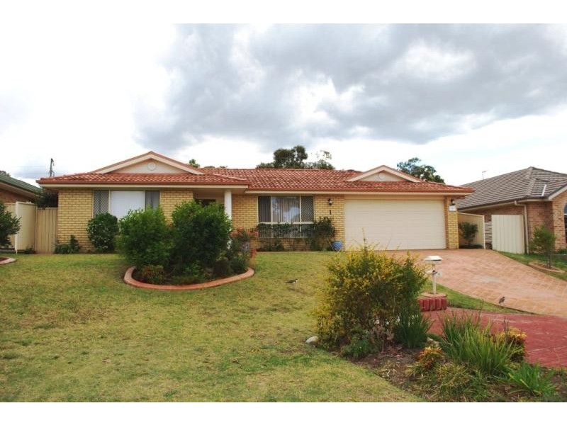 1 Myee Pl, Blue Haven NSW 2262
