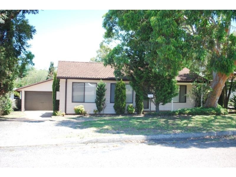 12 Essex St, Gorokan NSW 2263