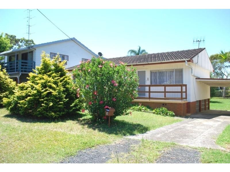 3 Galena St, Gorokan NSW 2263