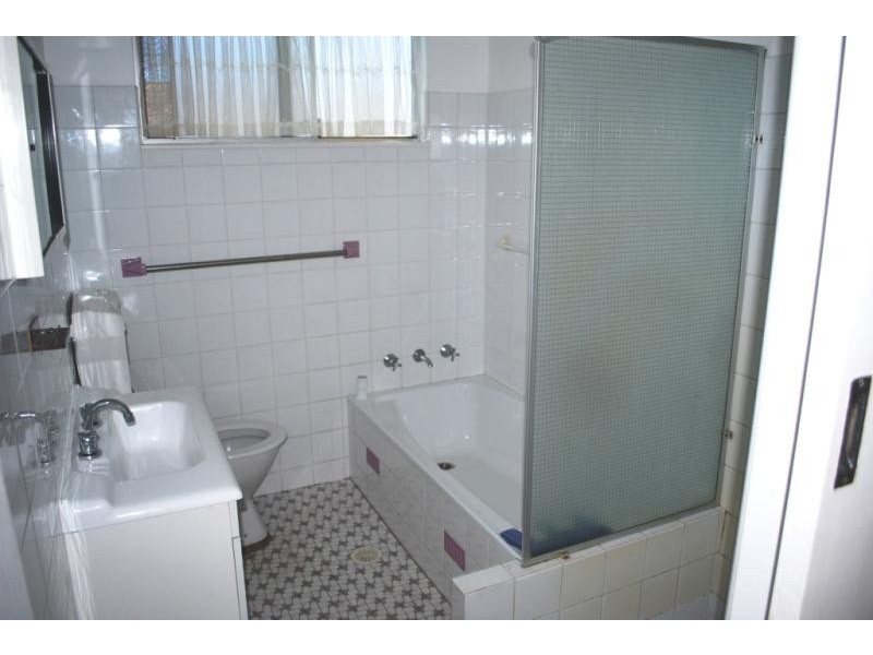 3 Galena St, Gorokan NSW 2263