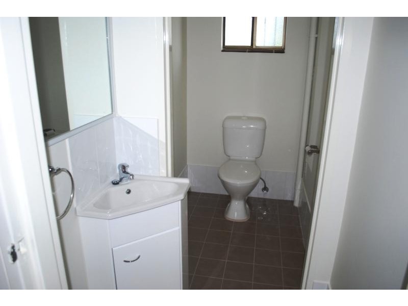 54 Tenth Ave, Budgewoi NSW 2262