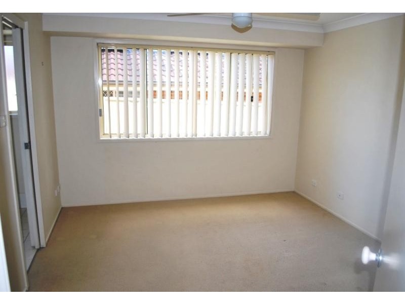 5 Bayberry Ave, Woongarrah NSW 2259