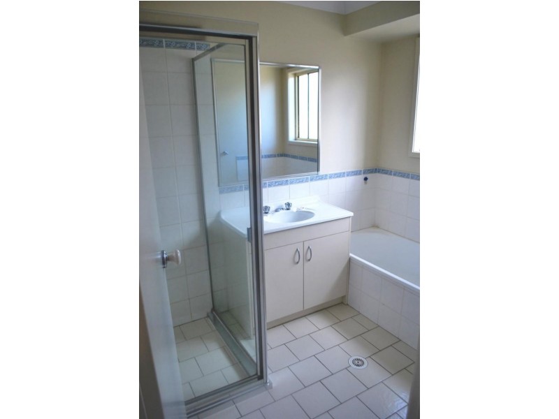 5 Bayberry Ave, Woongarrah NSW 2259