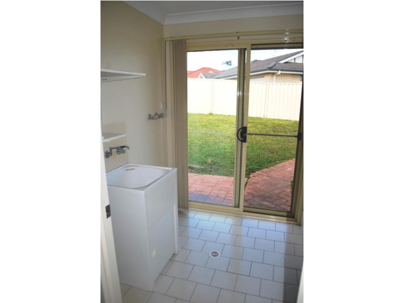 5 Bayberry Ave, Woongarrah NSW 2259