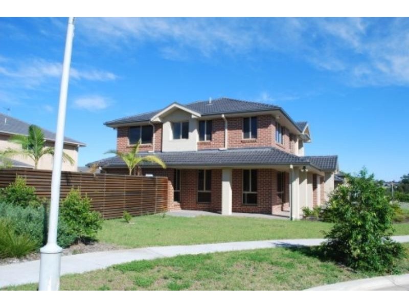 1 Bede  Way, Woongarrah NSW 2259