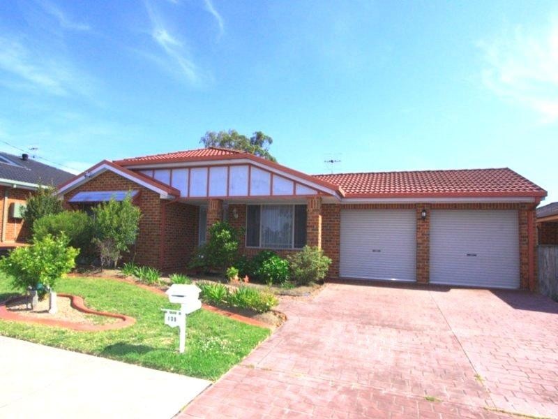 105 Roper Rd, Blue Haven NSW 2262