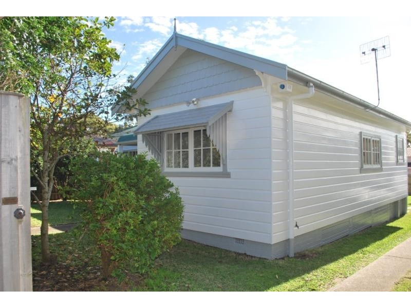 66 Main  Rd, Toukley NSW 2263