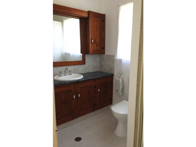 66 Main  Rd, Toukley NSW 2263