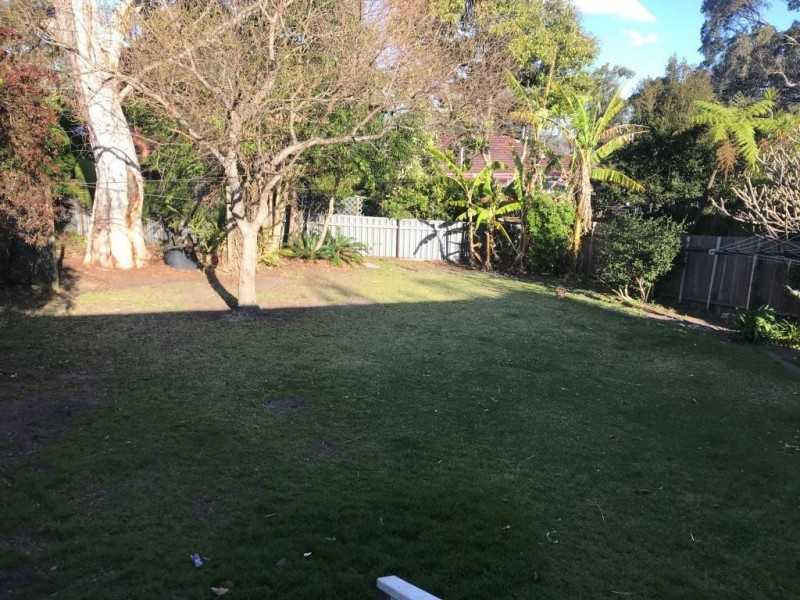 11 Huene Avenue, Budgewoi NSW 2262